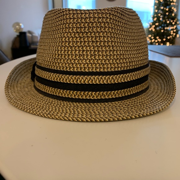 SOLD: Barneys New York fedora - Picture 3 of 4